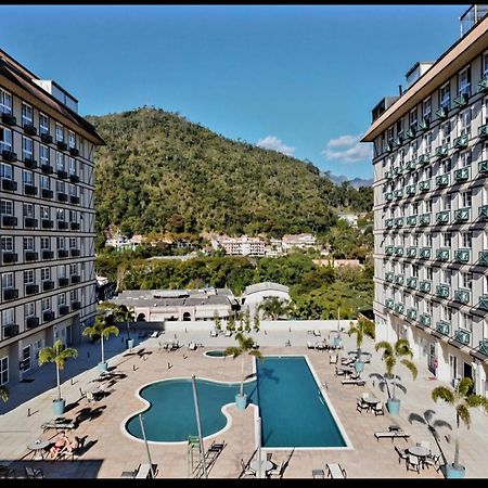 Petrópolis Estudios Em Itaipava - Granja Brasil - Conforto E Lazer מראה חיצוני תמונה
