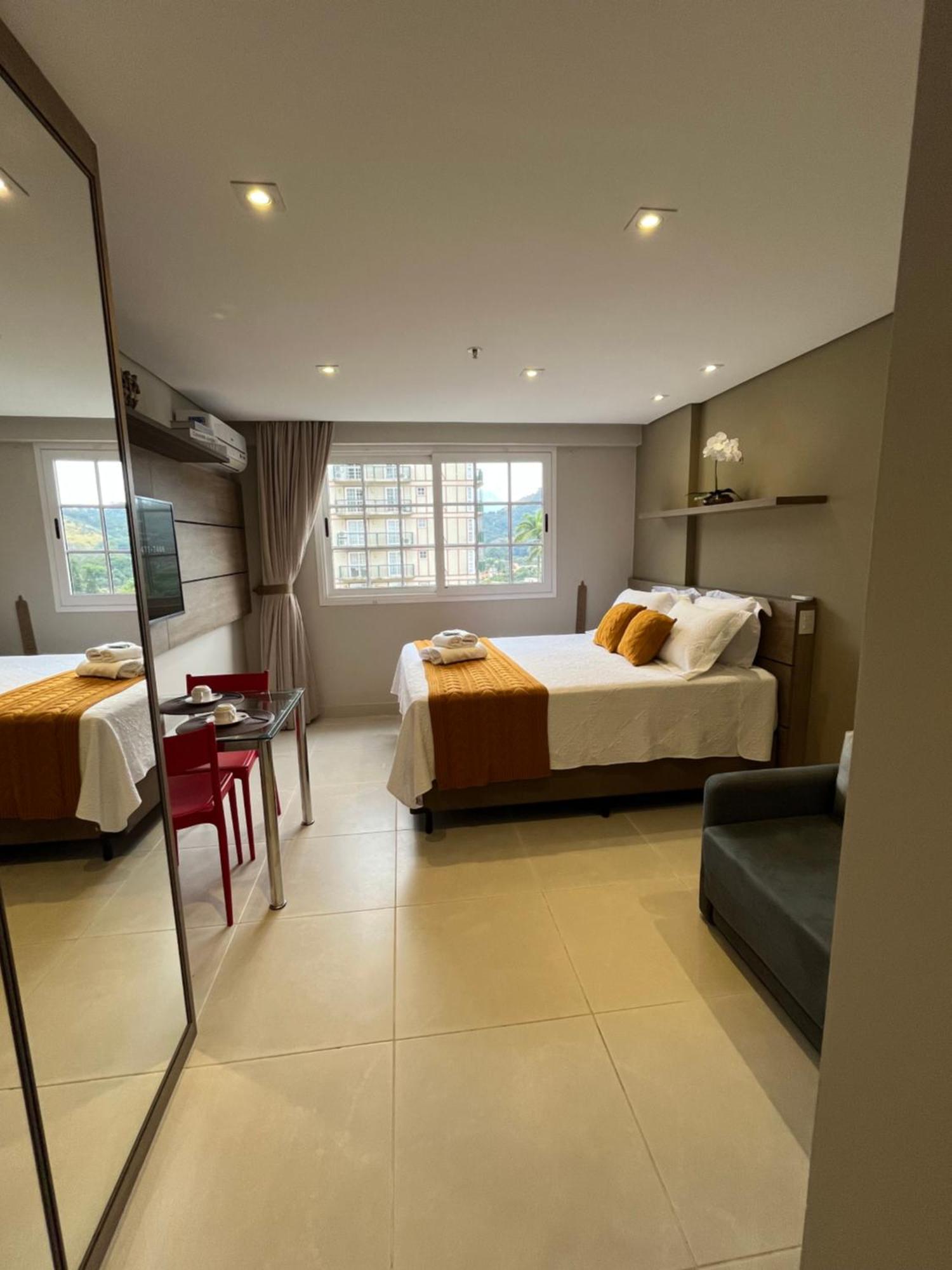 Petrópolis Estudios Em Itaipava - Granja Brasil - Conforto E Lazer מראה חיצוני תמונה
