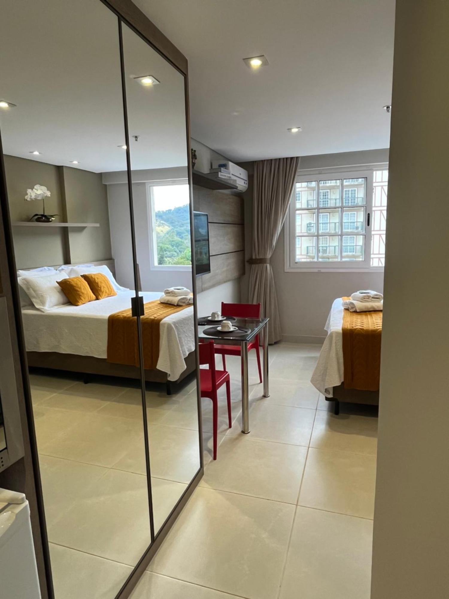Petrópolis Estudios Em Itaipava - Granja Brasil - Conforto E Lazer מראה חיצוני תמונה